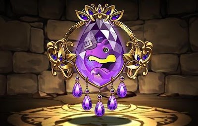 8連ガチャドラのブローチ