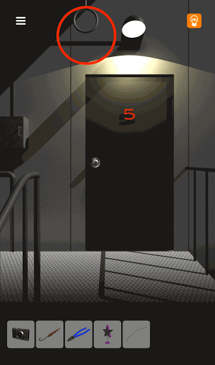 脱出ゲーム非常階段_5階_画面上部の輪に傘を使用する