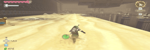 道のある流砂を歩く