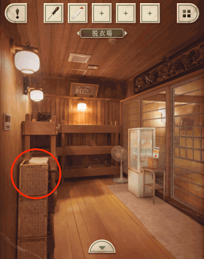 脱出ゲーム新館やすらぎの湯からの脱出_脱衣場_脱衣場に移動して左側の棚を拡大する