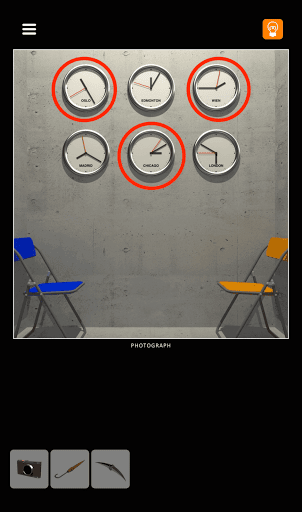 脱出ゲーム非常階段_1階_バナナの絵の裏に書いてあった234をヒントに1階の時計に書かれている2文字目3文字目を4文字目を入力する