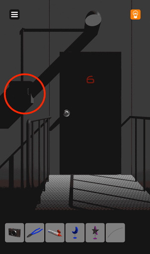 脱出ゲーム非常階段_6階_6階に移動して画面左側のボックスを拡大する