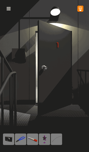 脱出ゲーム非常階段_1階_1階は右側