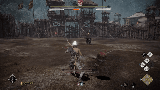 戦闘中は敵から距離を取って立ち回る