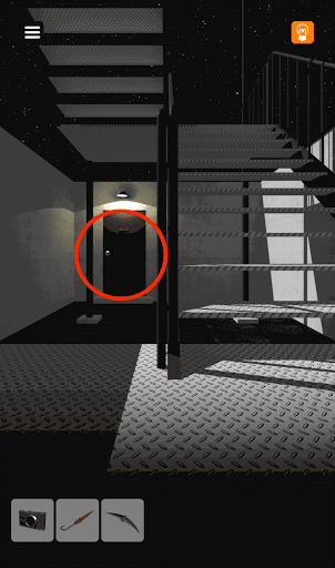 脱出ゲーム非常階段_1階_反対側を向き、画面左側の扉を拡大する