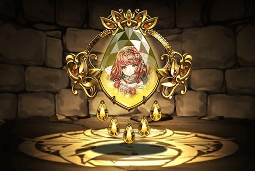 信愛の蝶女神・プリシラのブローチ