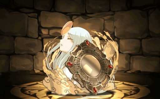 アマテラスの八咫鏡