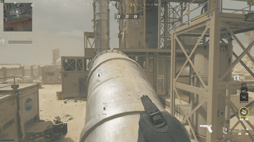 c：西側のパイプ