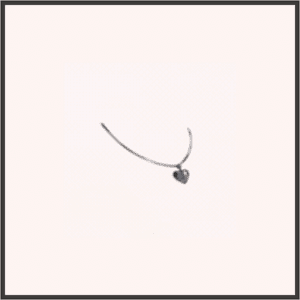 黒き心のネックレス