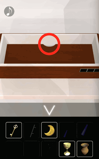 月の見える城からの脱出_室内の棚の中の箱