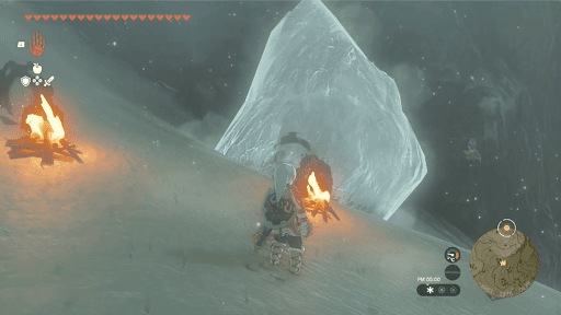 巨大な氷を溶かす