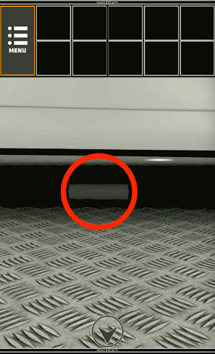 GarageHouse_車の下から部品を入手する