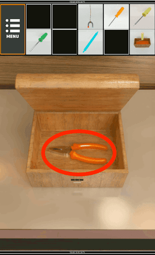 GarageHouse_箱の中からペンチを入手する